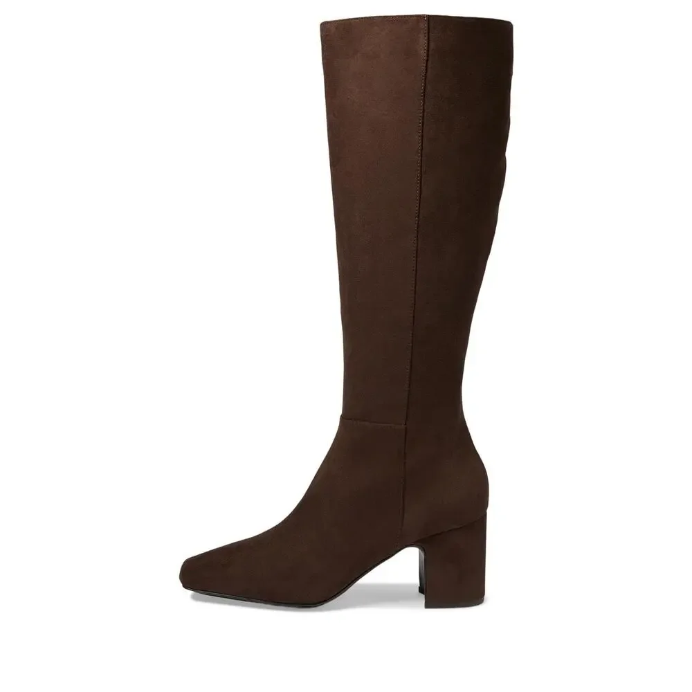ANNE KLEIN WOMEN'S TAESA HIGH HEEL ANKLE BOOTIE, DARK BROWN, 8 M